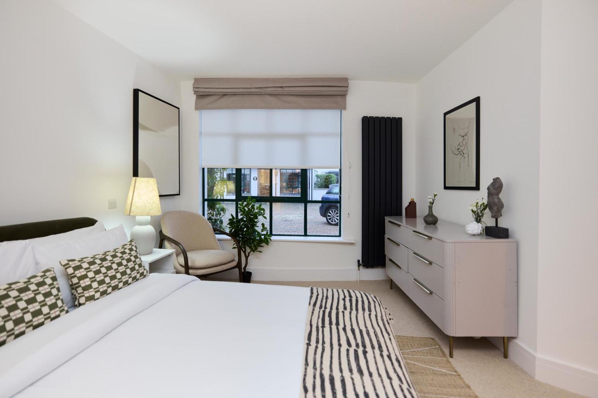 The Melbray Gem - 2bdr With Courtyard * Londra